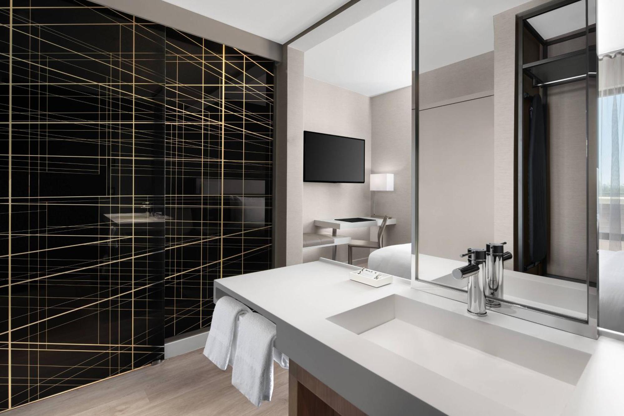 Ac Hotel By Marriott Santa Rosa Sonoma Wine Country Экстерьер фото